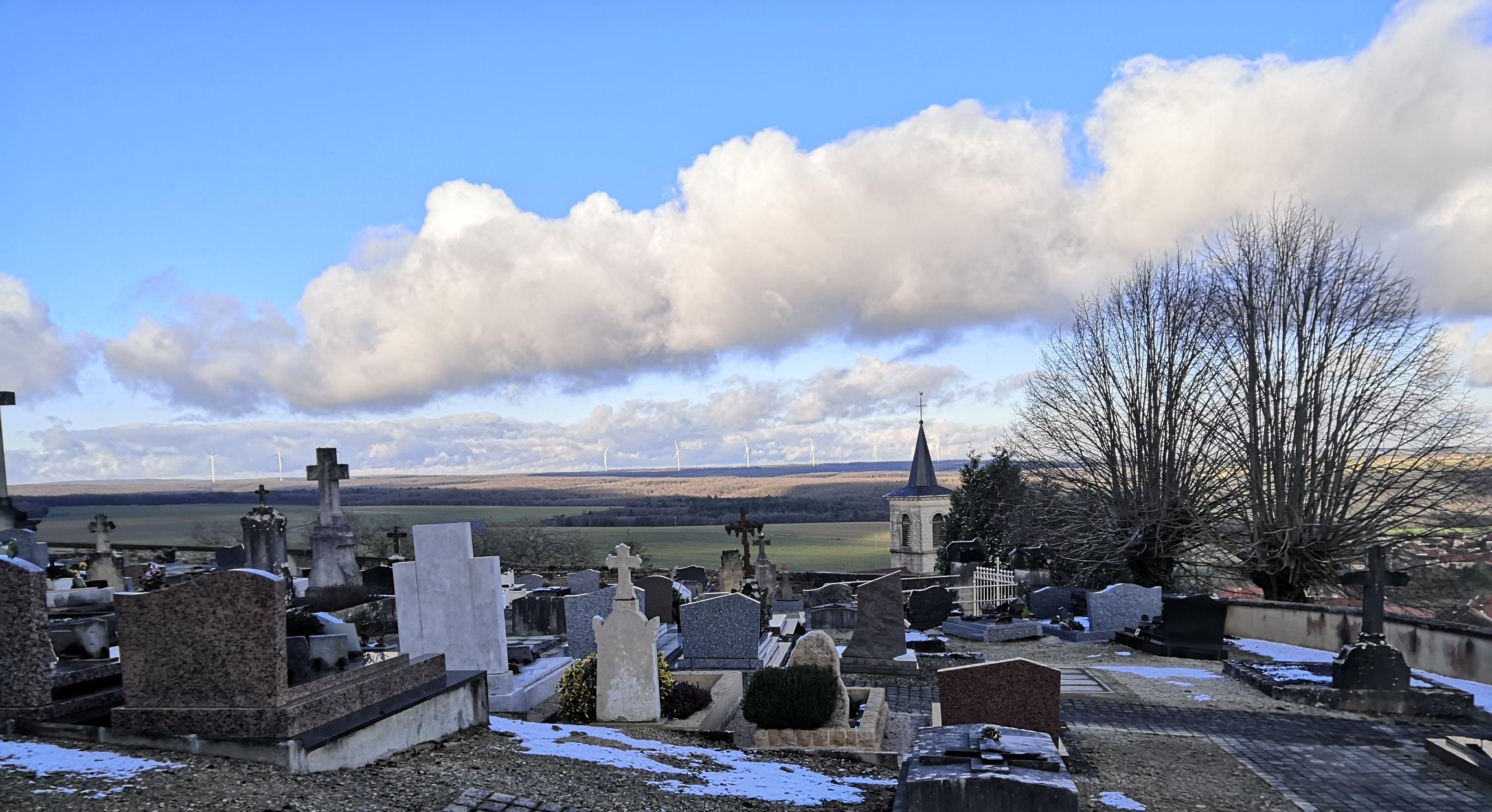 village de Saulx-le-Duc - vue depuis le cimetière