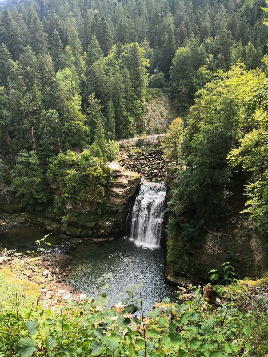 visiter-la-bourgogne-franche-comté-saut-du-doubs
